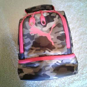 🌺 NEW Girls Puma Camo/Pink Trim Insulated Lunch Box